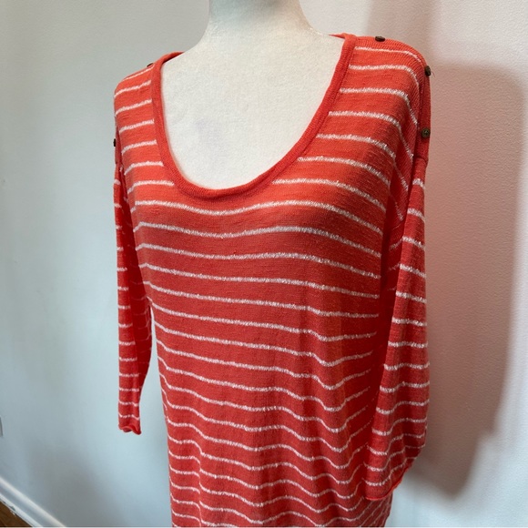 J.Jill Linen Blend Coral Striped Knit Top 3/4 Sleeve Button Accent Womens size M - Picture 2 of 8